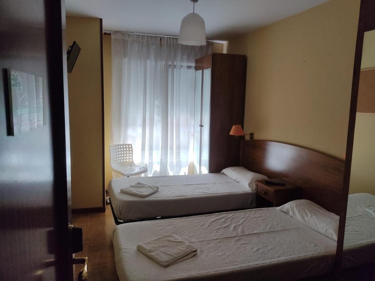 Hotel Camagueey Gijón Esterno foto